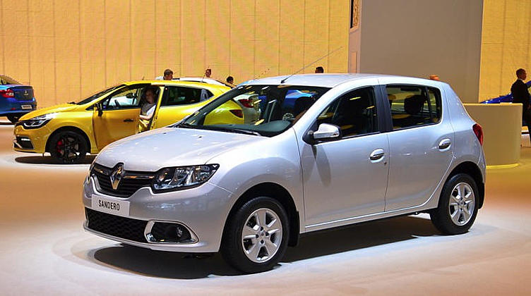 Renault сохранил прежние цены на Sandero с новым мотором Renault сохранил прежние цены на Sandero с новым мотором
