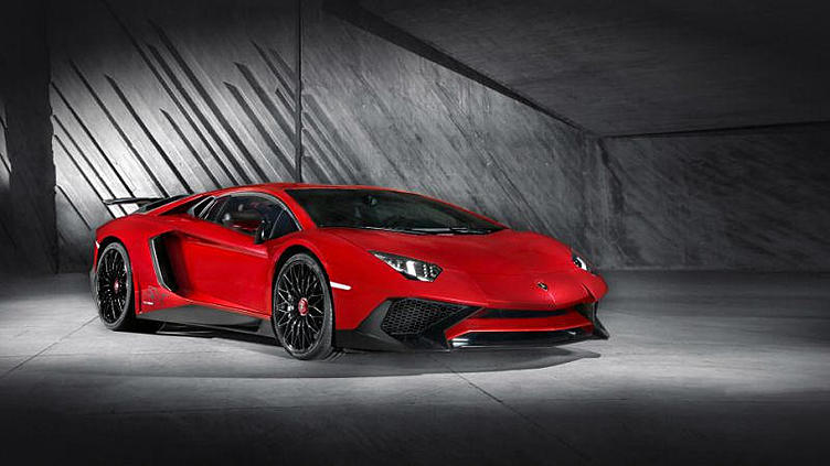 Lamborghini за 2,2 миллиона евро раскупили за два месяца до премьеры Lamborghini за 2,2 миллиона евро раскупили за два месяца до премьеры