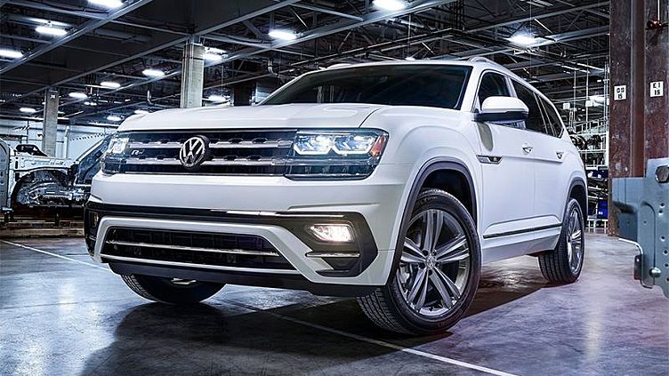 Очень большому кроссоверу VW добавили агрессии Очень большому кроссоверу VW добавили агрессии