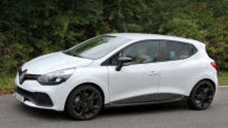 Фотошпионы засняли хот-хэтч Renault Clio RS без камуфляжа Фотошпионы засняли хот-хэтч Renault Clio RS без камуфляжа