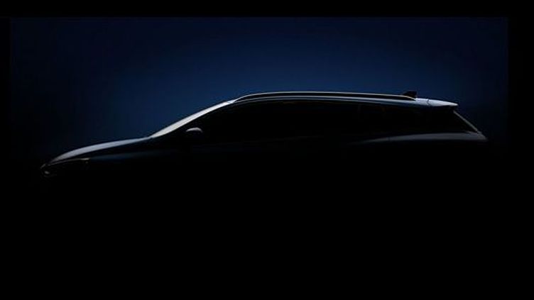 Renault намекнула на семейный Megane Renault намекнула на семейный Megane