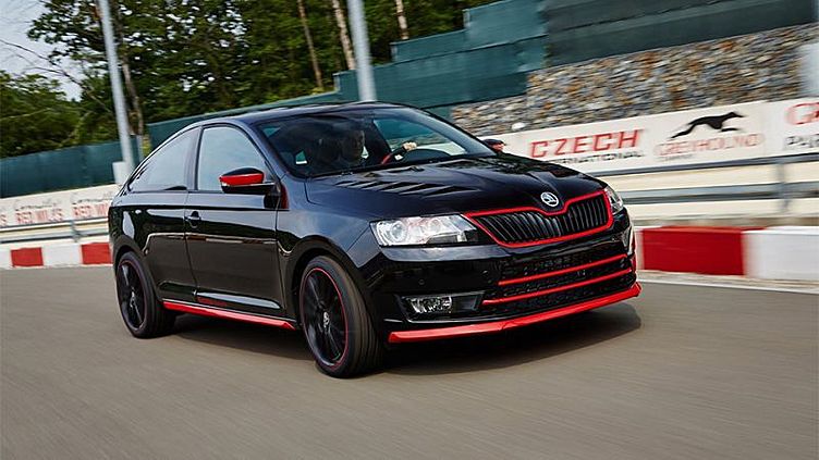 Лифтбек Skoda Rapid за 1700 часов превратили в купе Лифтбек Skoda Rapid за 1700 часов превратили в купе