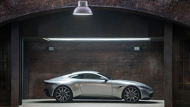 Aston Martin DB10 из нового фильма про Бонда выставят на торги Aston Martin DB10 из нового фильма про Бонда выставят на торги