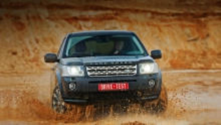 Меряем лужи обновлённым кроссовером Land Rover Freelander 2