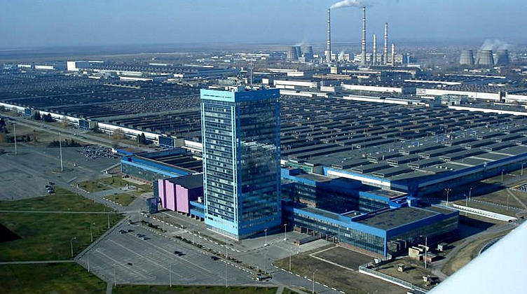 АВТОВАЗ начинает процедуру сокращения руководителей, специалистов и служащих