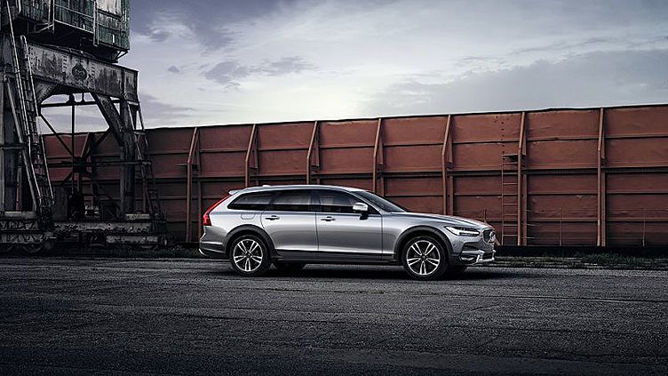 Вседорожному универсалу Volvo добавили мощности Вседорожному универсалу Volvo добавили мощности