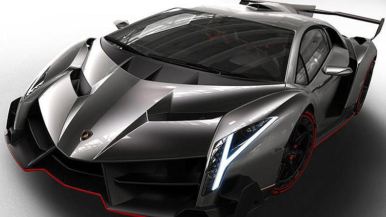 Суперкару Lamborghini Veneno снесут крышу