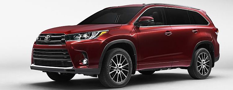 Обновленный Toyota Highlander представят в конце марта