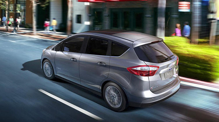 Ford научит свои гибриды отключать ДВС при въезде в 