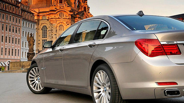 BMW планирует выпустить модификацию M7 BMW планирует выпустить модификацию M7