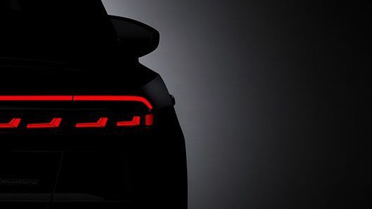 Audi показала умение седана А8 самостоятельно парковаться [Video]