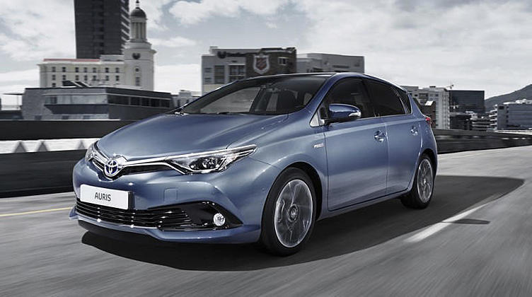 Toyota обновила семейство Auris Toyota обновила семейство Auris