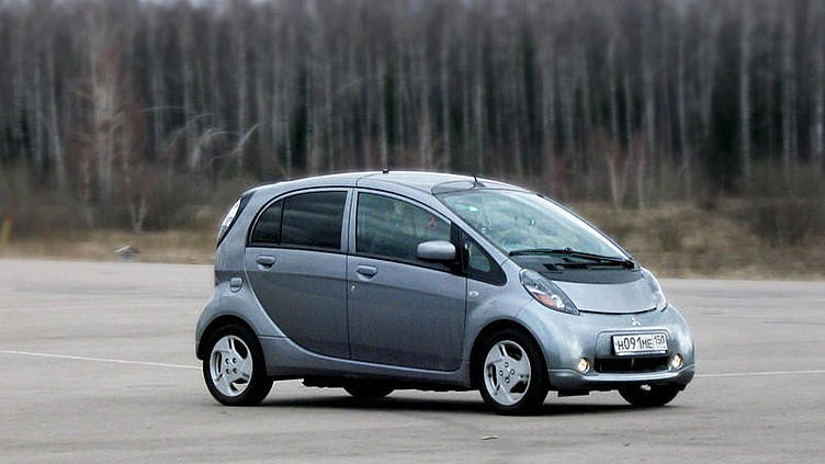 Россияне купили уже 90 электромобилей Mitsubishi i-MiEV Россияне купили уже 90 электромобилей Mitsubishi i-MiEV