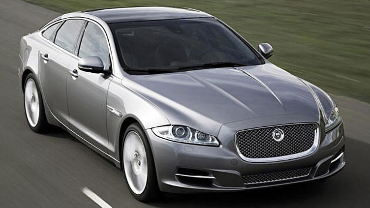 Jaguar Land Rover увеличивает продажи в России Jaguar Land Rover увеличивает продажи в России