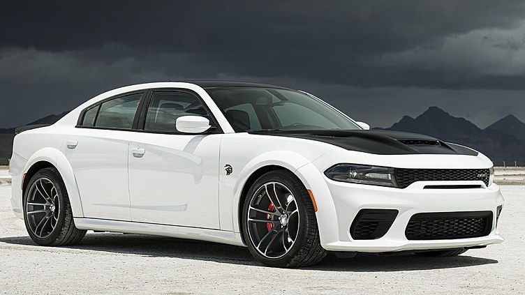 Dodge Charger SRT стал еще мощнее и быстрее