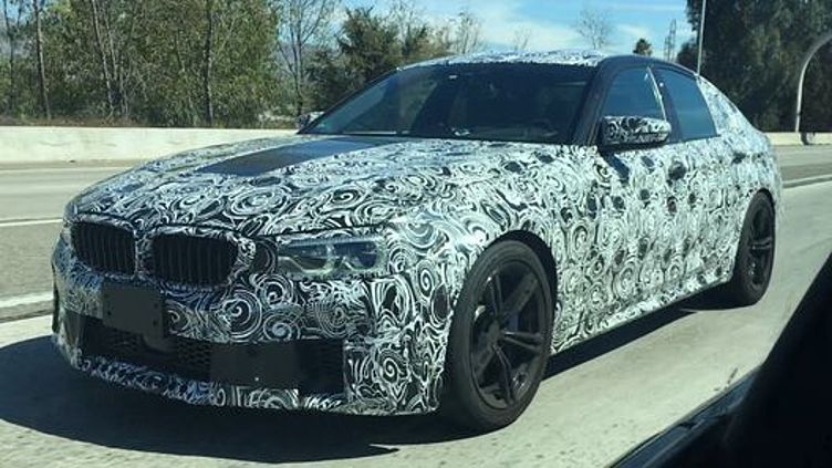 Новейшую BMW M5 засекли на тестах [Video]