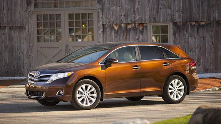 Российский рынок покинули сразу 3 модели Toyota Российский рынок покинули сразу 3 модели Toyota