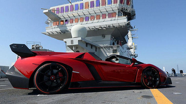 Родстер Lamborghini Veneno 