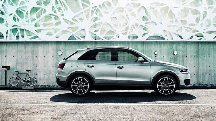 Audi Q3 подешевел в России Audi Q3 подешевел в России