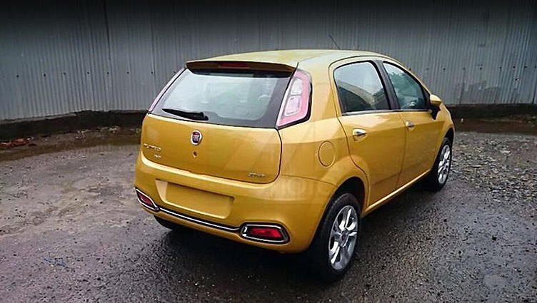 Хэтчбек Fiat Punto до выхода на пенсию ещё раз обновится Хэтчбек Fiat Punto до выхода на пенсию ещё раз обновится