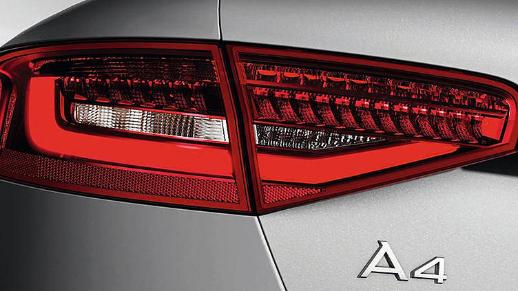 Следующий Audi A4 обменяет 100 кг на новый базовый двигатель Следующий Audi A4 обменяет 100 кг на новый базовый двигатель