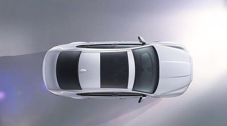 Jaguar начал рассекречивать новый XF Jaguar начал рассекречивать новый XF