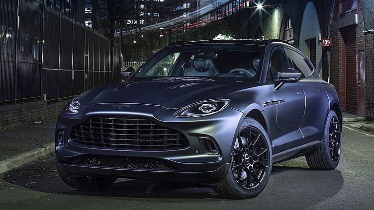 Aston Martin DBX от Q