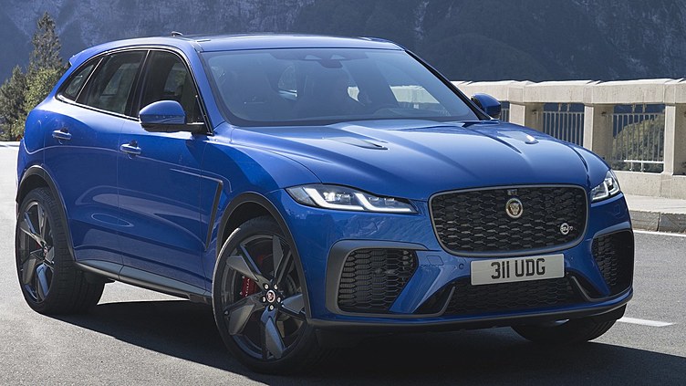 Jaguar F-Pace SVR обновился и стал быстрее