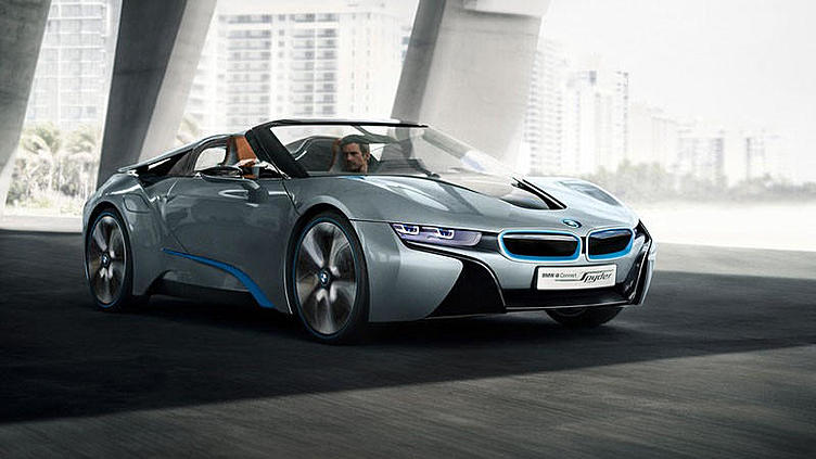 BMW согласилась запустить открытый i8 Spyder в производство