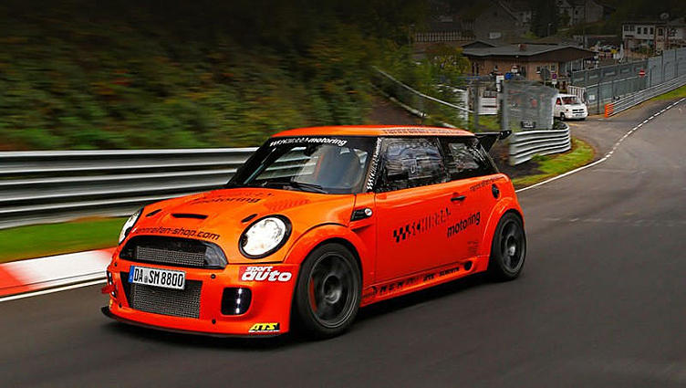 Форсированный Mini установил рекорд Нюрбургринга