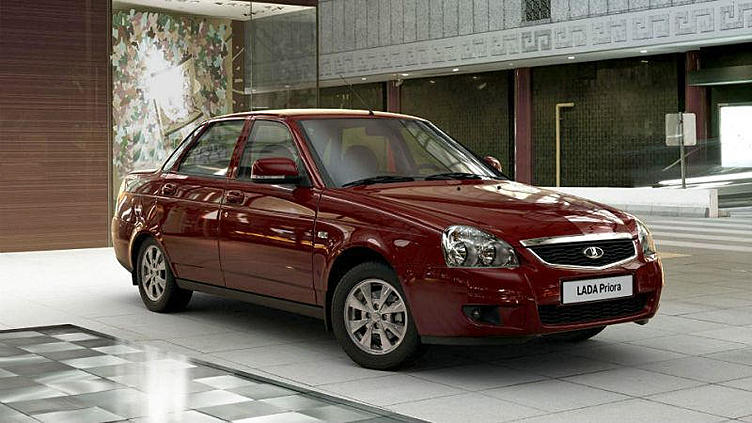 Lada Priora останется на конвейере и подешевеет Lada Priora останется на конвейере и подешевеет