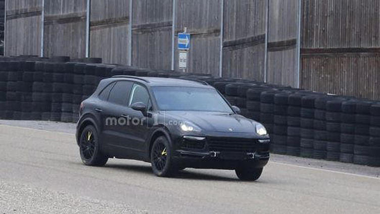 Новый Porsche Cayenne впервые замечен на тестах