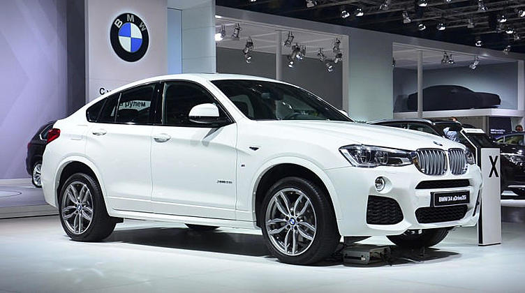 Новый BMW X4 представлен на Московском автосалоне