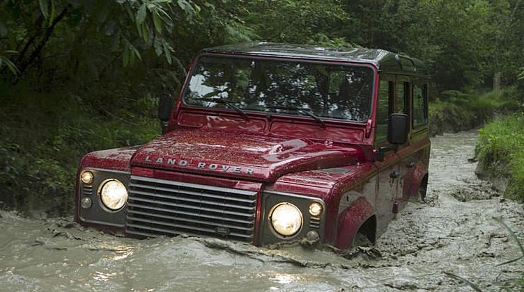 Land Rover обеспечит своим моделям достойную старость Land Rover обеспечит своим моделям достойную старость