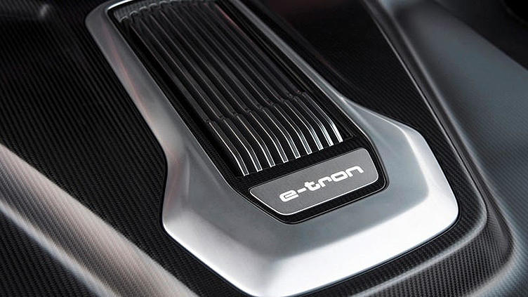 Audi Q7 превратят в электрокар e-tron