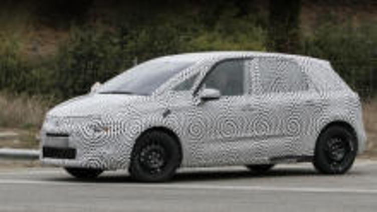 Обновлённый Citroen C4 Picasso станет менее экстравагантным Обновлённый Citroen C4 Picasso станет менее экстравагантным
