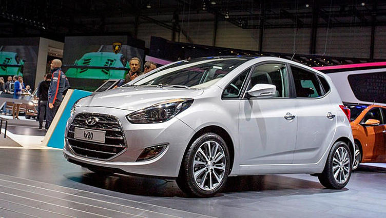 Компактвэну Hyundai ix20 подправили лицо