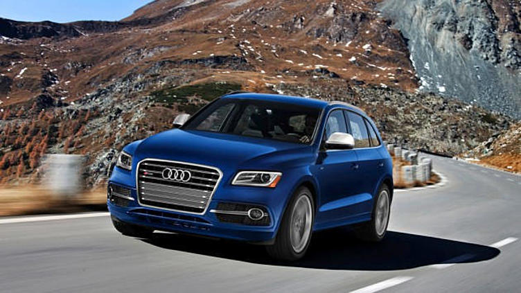 «Заряженный» кроссовер Audi SQ5 с бензиновым двигателем будет продаваться в России «Заряженный» кроссовер Audi SQ5 с бензиновым двигателем будет продаваться в России