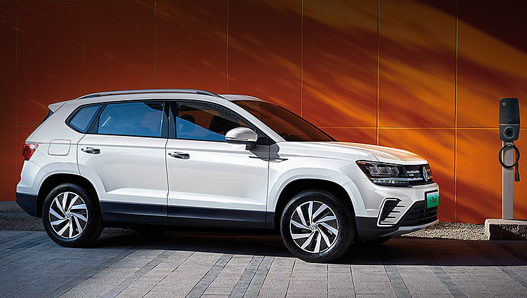 Электрокар Volkswagen представил электрическую версию Tharu Электрокар Volkswagen представил электрическую версию Tharu