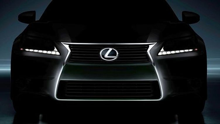 Флагманский седан Lexus станет водородным