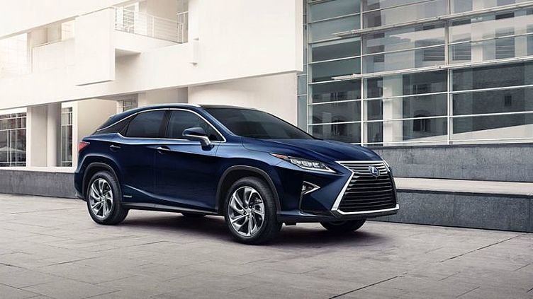 Lexus подтвердил выпуск семиместного кроссовера RX