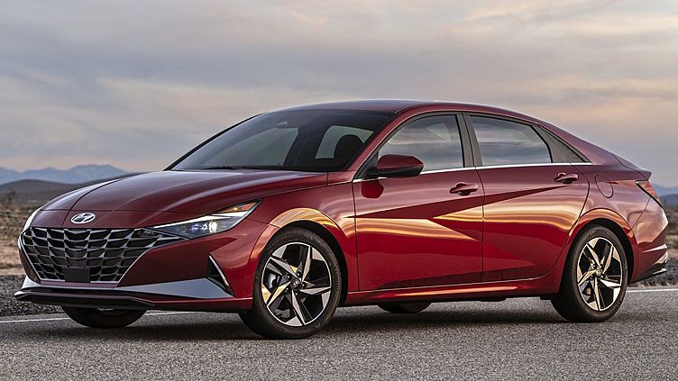 Hyundai рассказал о новой Elantra для России Hyundai рассказал о новой Elantra для России