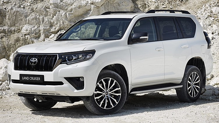 Toyota Land Cruiser Prado обновился и стал мощнее: известны цены для России