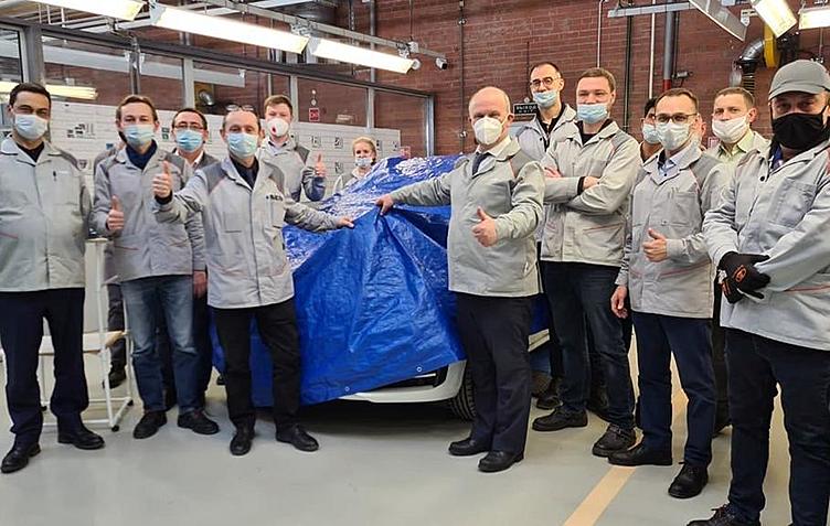 Главе АвтоВАЗа показали новую модель Lada Главе АвтоВАЗа показали новую модель Lada