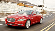 Проверяем на цепкость полноприводные Jaguar XJ и XF