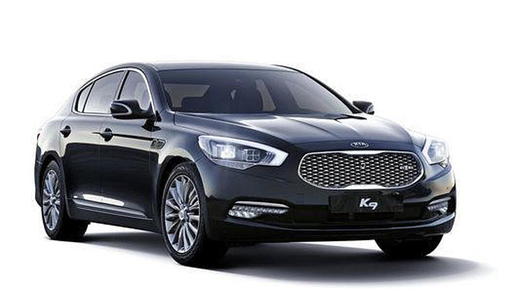 Седан Kia Quoris обновится к концу года Седан Kia Quoris обновится к концу года