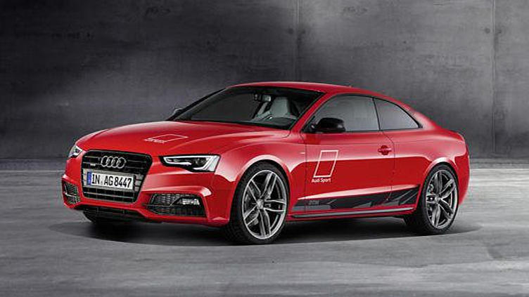 Audi стилизует купе А5 под болид DTM Audi стилизует купе А5 под болид DTM