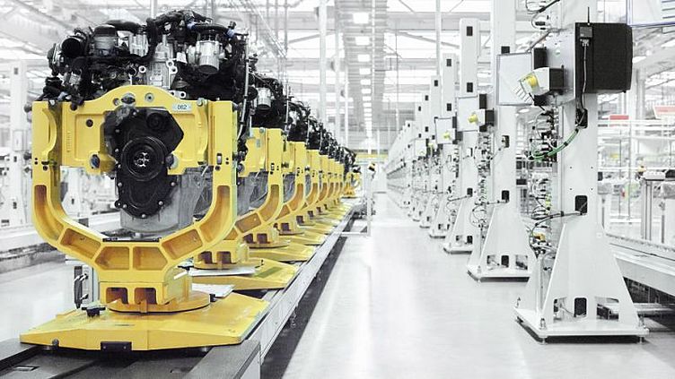 Jaguar и Land Rover перейдут с V-образных «шестерок» на рядные Jaguar и Land Rover перейдут с V-образных «шестерок» на рядные