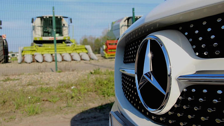 Mercedes может начать сборку легковушек в России