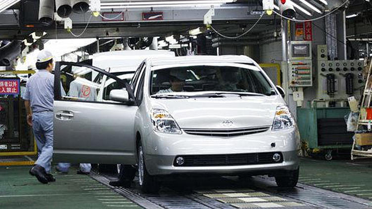 Toyota останавливает производство в Японии Toyota останавливает производство в Японии